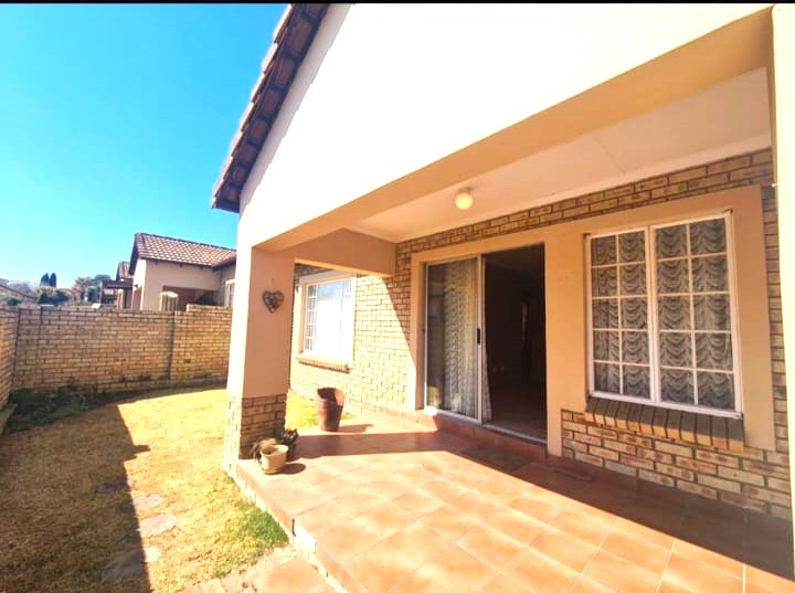 2 Bedroom Property for Sale in Sasolburg Ext 11 Free State